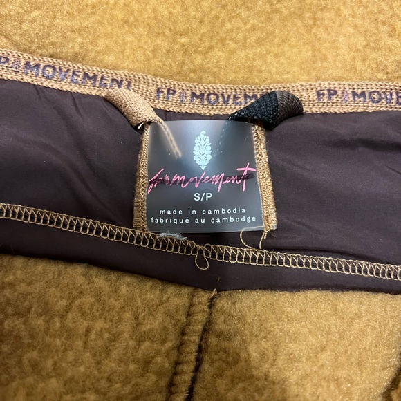 Free People Movement Hit the Slopes High Pile Fleece Snow Bibs Sz S - Picture 14 of 15